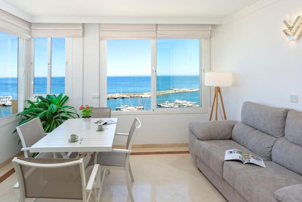 Estepona Luxury Seafront Penthouse With Parking Exterior foto