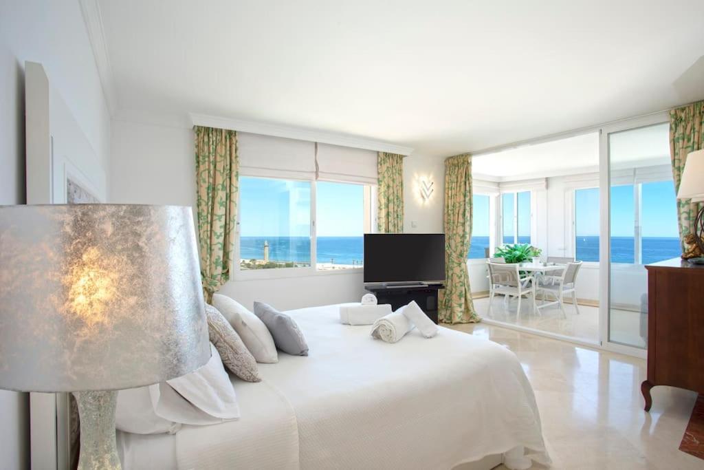 Estepona Luxury Seafront Penthouse With Parking Exterior foto
