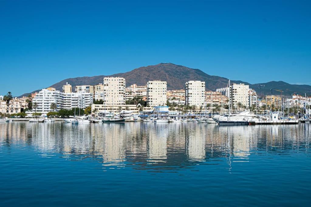 Estepona Luxury Seafront Penthouse With Parking Exterior foto